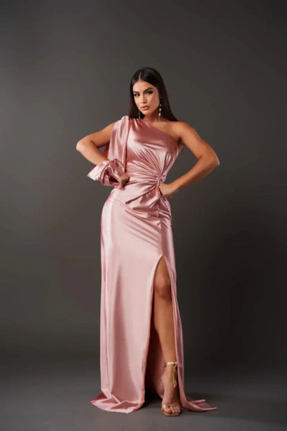 Letnia Sukienka z Falbanami – Zwiewność i Elegancja
