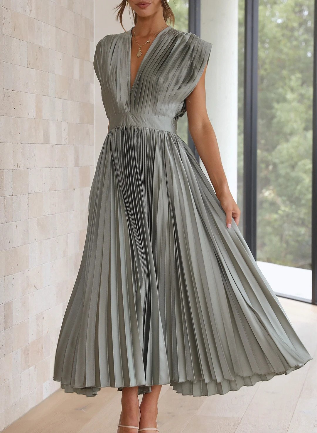 Sukienka damska - sukienka Maxi z krótkim rękawami i ponadczasowa elegancja